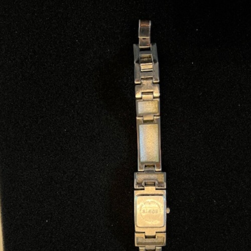 ACCESSORY CROSSING | Silver-tone Bracelet watch SW design Boho -EUC-NEW Battery - Picture 5 of 9
